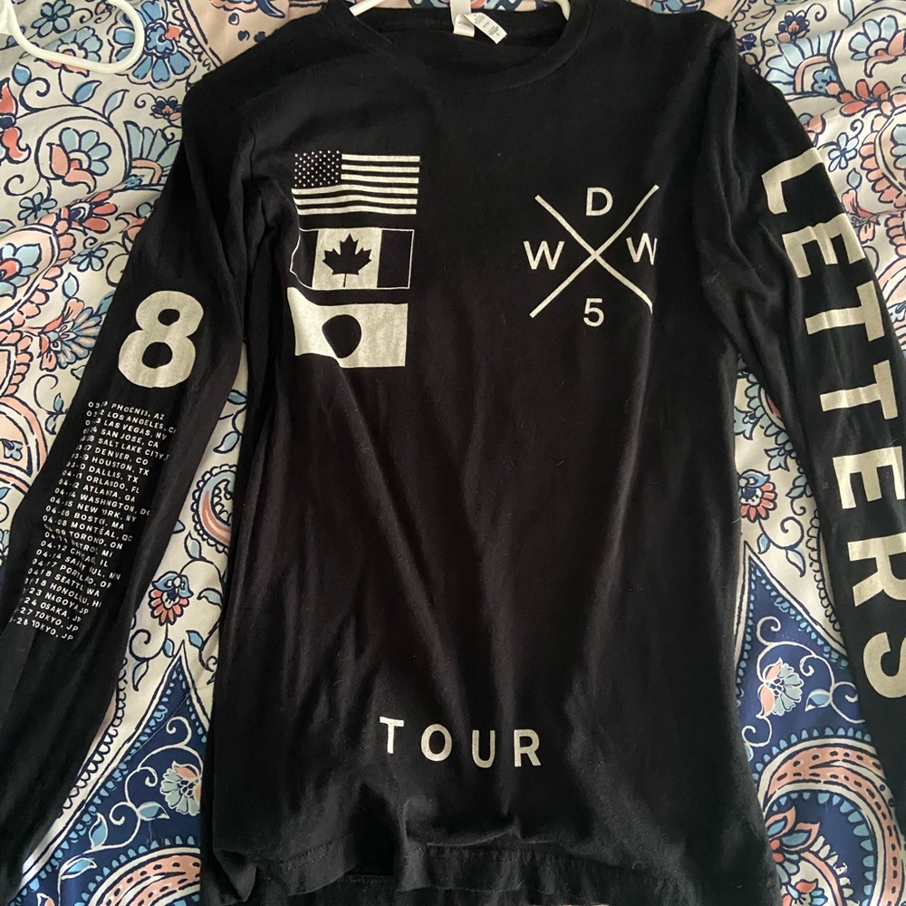 Why Don’t We Merch - Picture 3 of 3